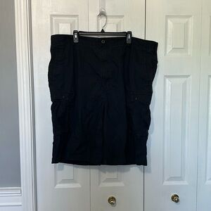 Men’s Levi Strauss Cargo Shorts, distressed black, size 44